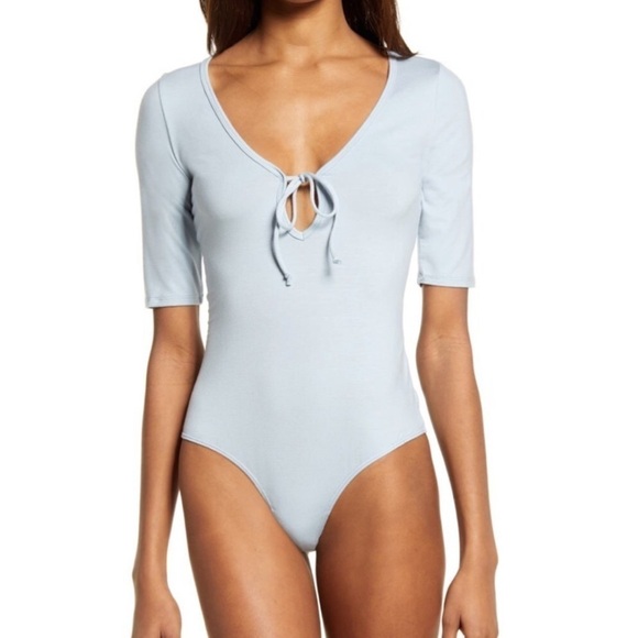 Reformation Delphi bodysuit - Picture 1 of 7